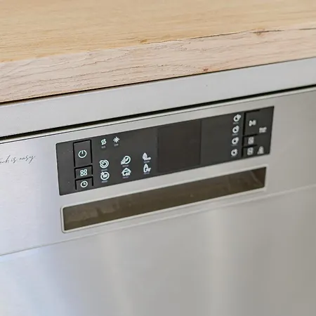 2 Bdr Charming In Christianos *